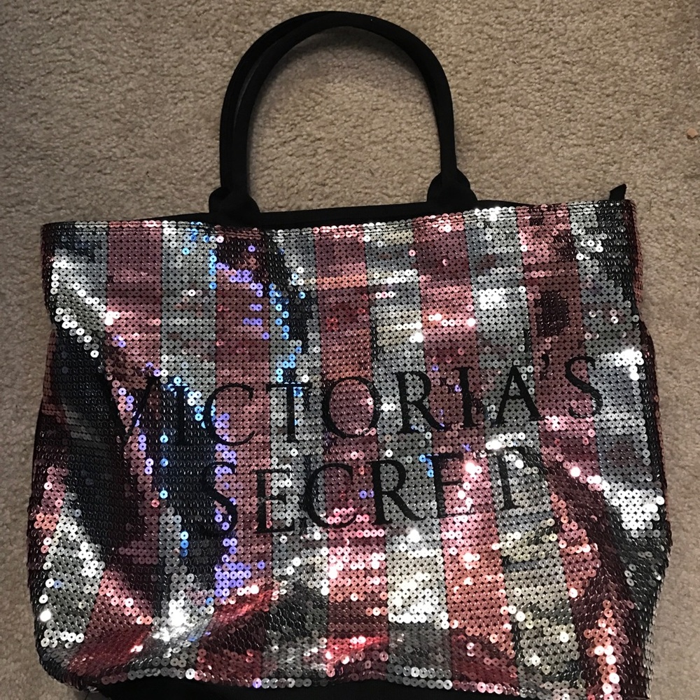 Victoria's Secret tote